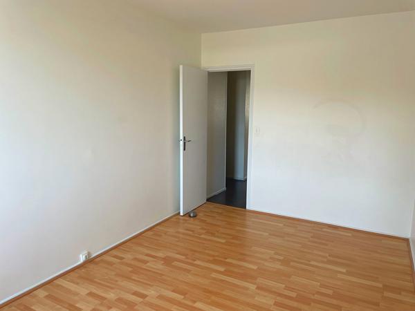 Location
                Appartement70,9 m² - 3 Pièces -
                    CLERMONT FERRAND (63000)