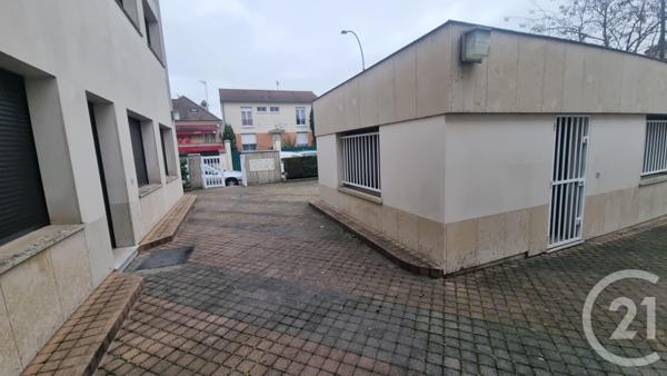 Terrain à vendre  405 m2 ST MAUR DES FOSSES - 94