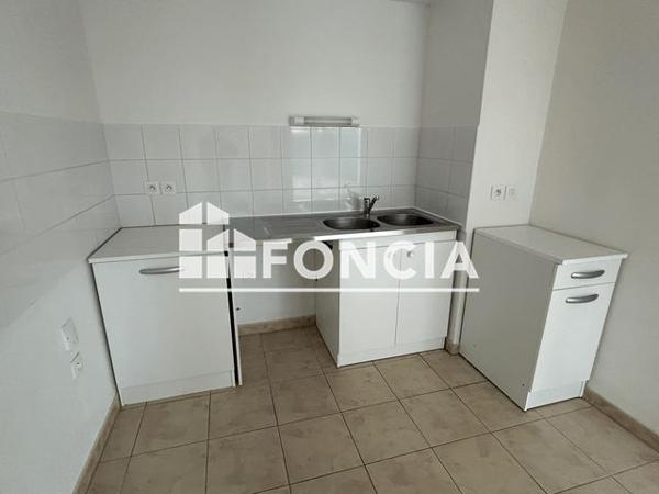 Location Appartement 2 pièces 47.86 m² - 50 A RUE DE LA FONDERIE Saint Medard En Jalles 33160