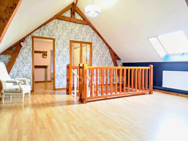 À VENDRE MAISON DE CARACTÈRE 7 pièces de 176m² Secteur AULT (80)