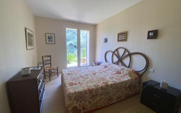 Maison à vendre    6 pièces •  Amou