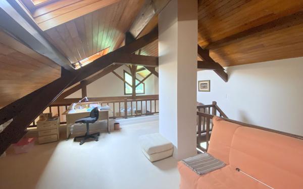 Maison à vendre    6 pièces •  Amou