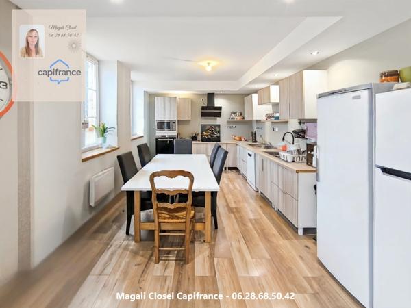 Maison, Ensemble immobilier – Deux habitations – Centre village 217 m2