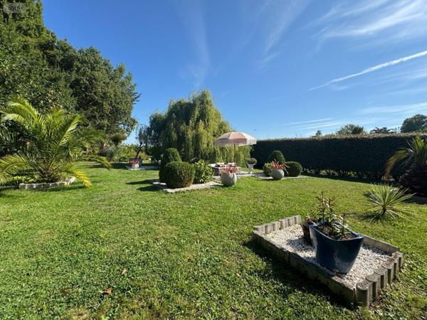 Maison individuelle à vendre à Batz-sur-Mer en Loire-Atlantique (44740), ref : 15655/937   
Centre