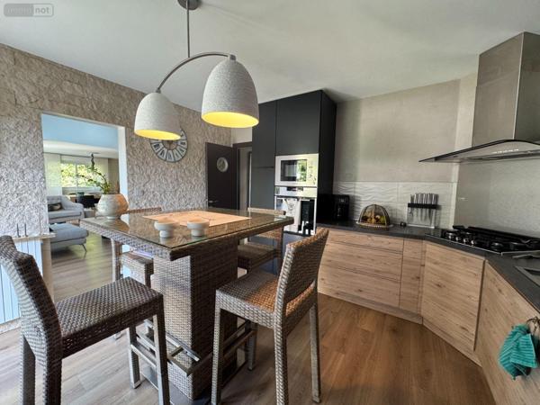 Maison individuelle à vendre à Batz-sur-Mer en Loire-Atlantique (44740), ref : 15655/937   
Centre