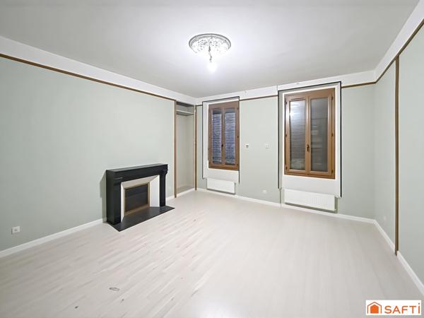 Proche centre ville et gare direct Paris