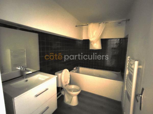 Vente
                Appartement30 m² - 1 Pièce -
                    LA ROCHELLE (17000)