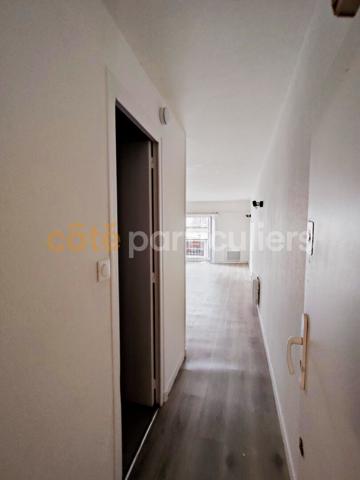 Vente
                Appartement30 m² - 1 Pièce -
                    LA ROCHELLE (17000)