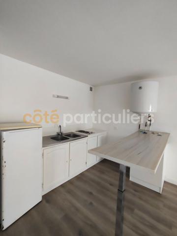Vente
                Appartement30 m² - 1 Pièce -
                    LA ROCHELLE (17000)