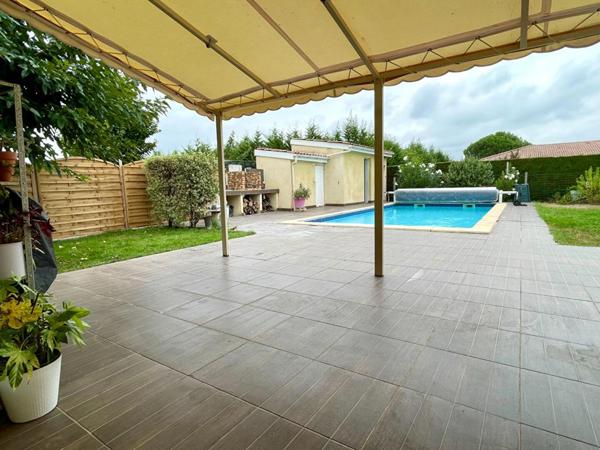 Maison Ambares Et Lagrave 5 pièce(s) 130 m2