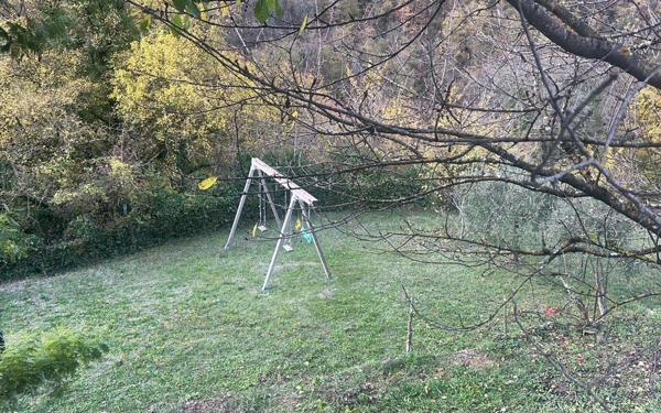 Maison à vendre    5 pièces •  Utelle