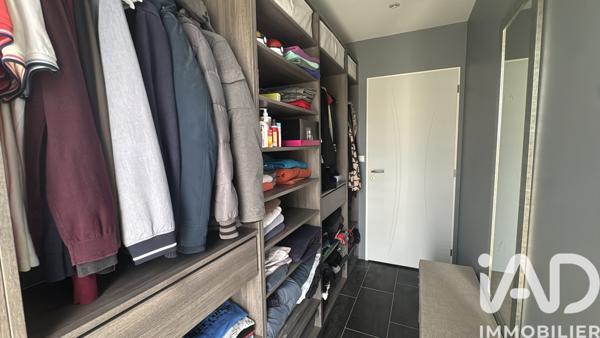 Maison à vendre 5 pièces 102 m² Dangé-Saint-Romain