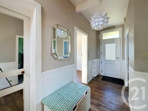Maison à vendre  6 pièces - 166,38 m 2   PLOUMAGOAR  - 22
