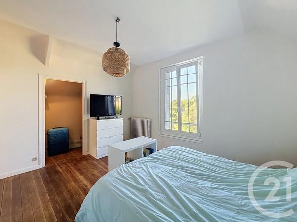 Maison à vendre  6 pièces - 166,38 m 2   PLOUMAGOAR  - 22