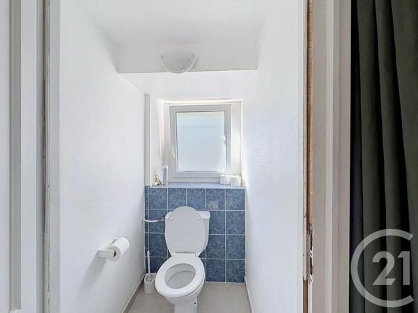 Maison à vendre  6 pièces - 166,38 m 2   PLOUMAGOAR  - 22