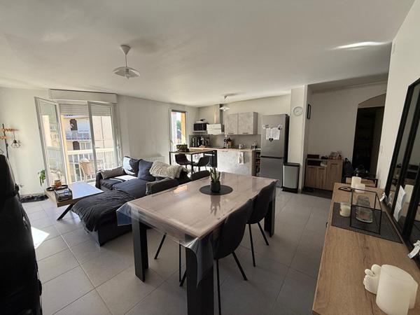 Appartement 2 pièces 57.76m2 avec balcon et parking