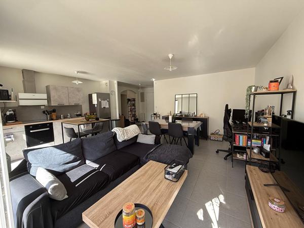 Appartement 2 pièces 57.76m2 avec balcon et parking