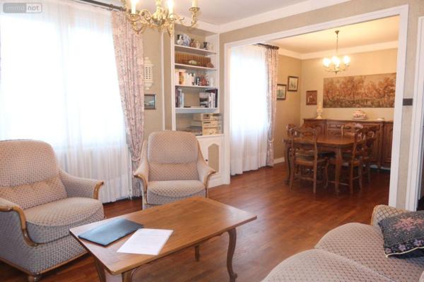 Maison à vendre à Landivisiau dans le Finistère (29400), ref : 4109