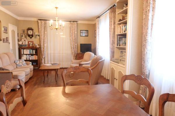 Maison à vendre à Landivisiau dans le Finistère (29400), ref : 4109