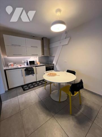 IMMEUBLE MITOYEN EN PARFAIT ETAT