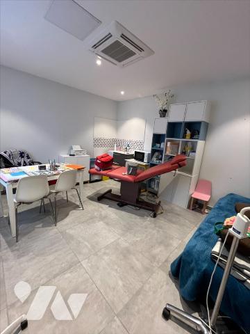 IMMEUBLE MITOYEN EN PARFAIT ETAT