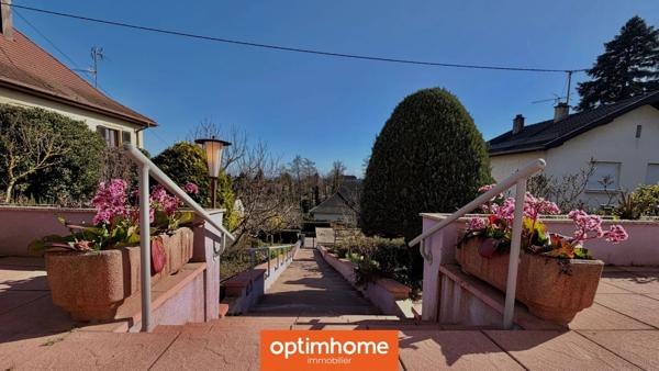 Maison 3 chambres avec vue dégagée située au pied des vignes