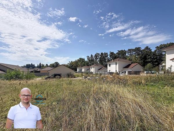 Terrain à vendre de 463,00 m² LES ABRETS (38)