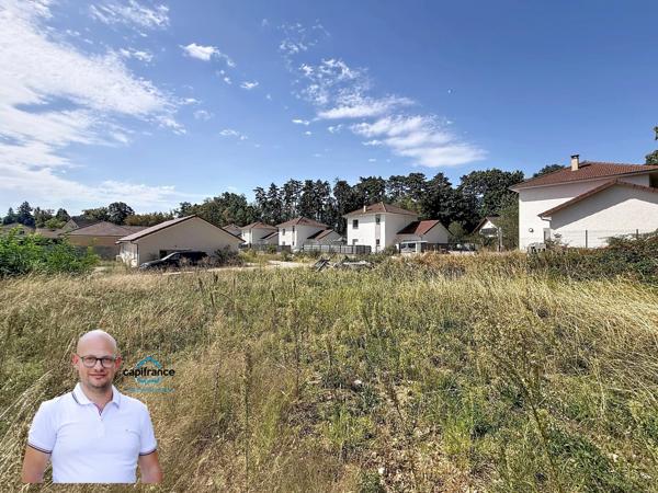 Terrain à vendre de 463,00 m² LES ABRETS (38)