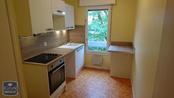 Appartement à louer 2 pièces 46.1m²