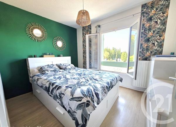 Maison à vendre  4 pièces - 104,99 m 2   ISTRES  - 13