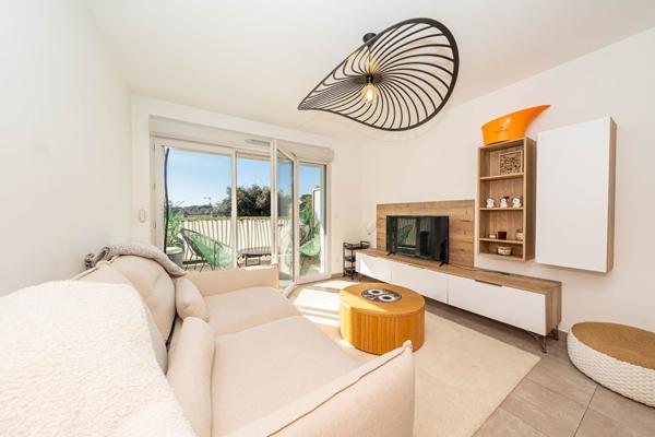 Appartement à vendre |  Villeneuve-Loubet |  2 pièces | 44 m²