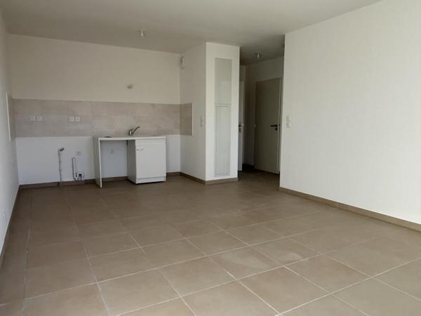 Location Appartement 2 pièces 45.08 m² - Fréjus 83600
