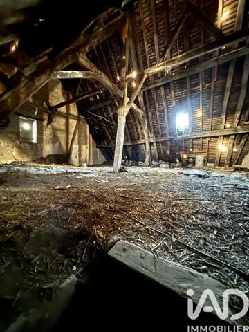 Maison à vendre 7 pièces 135 m² Saint-Bris-le-Vineux