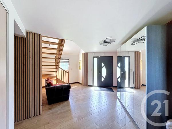 Maison à vendre  10 pièces - 287 m 2   LANNION  - 22