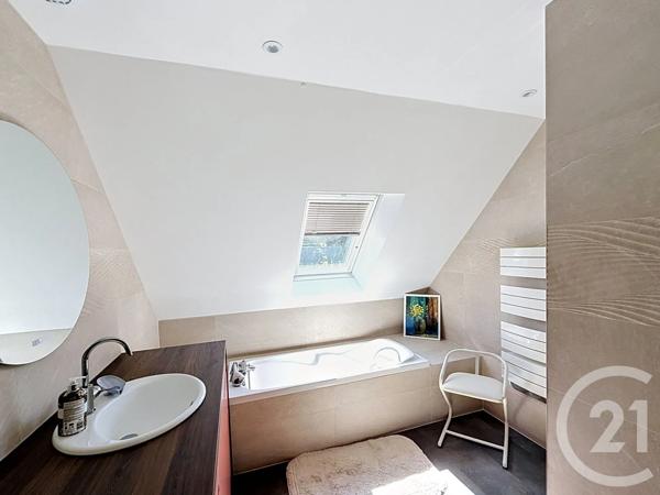 Maison à vendre  10 pièces - 287 m 2   LANNION  - 22