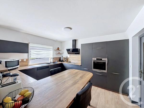 Maison à vendre  10 pièces - 287 m 2   LANNION  - 22