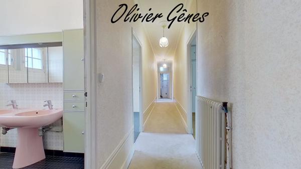 La Milesse (72650) LA MILESSE - Maison de caractère - 200 m² - 6 chambres - Sous-sol - Garage - parc arboré