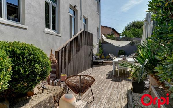 Appartement à vendre    5 pièces • 145 m2 Caluire-et-Cuire