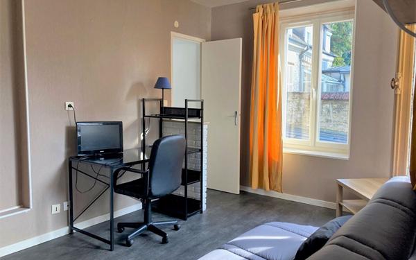 Appartement à louer    1 pièce •  Compiègne