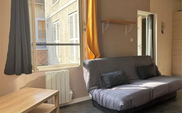 Appartement à louer    1 pièce •  Compiègne