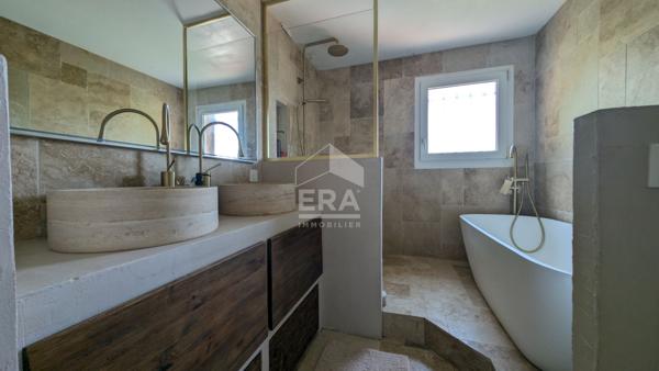 Launaguet Maison T4 rénovée 78 m2 grand jardin - garage