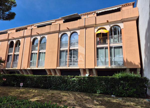 Appartement 2 pièces à vendre à Saint Cyprien - Le Port