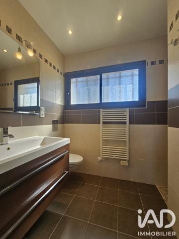 Maison à vendre 5 pièces 155,65 m² La Ville-Dieu-du-Temple
