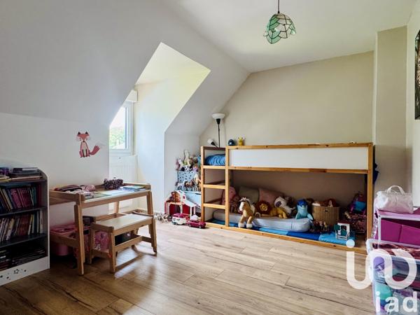 Maison à vendre 7 pièces 140 m² Saint-Fargeau-Ponthierry