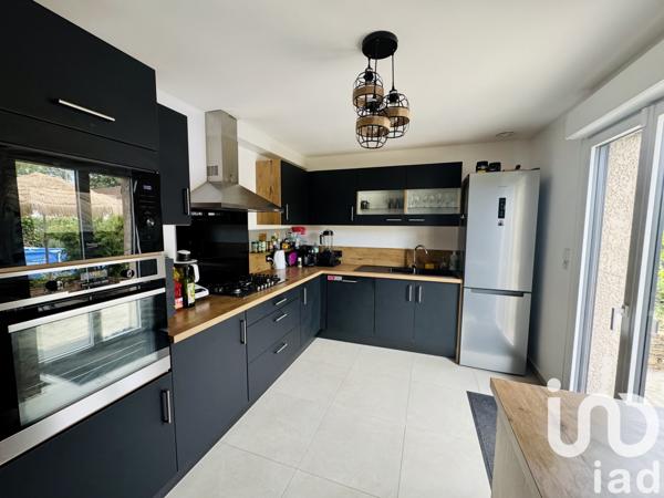 Maison à vendre 7 pièces 140 m² Saint-Fargeau-Ponthierry