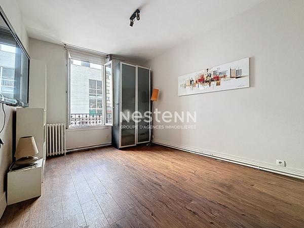 ISSY LES MOULINEAUX - AVENUE VICTOR CRESSON - Vente d'un studio traversant au dernier étage