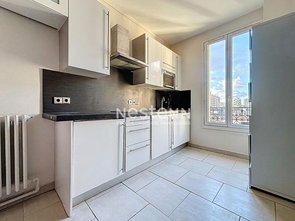 ISSY LES MOULINEAUX - AVENUE VICTOR CRESSON - Vente d'un studio traversant au dernier étage