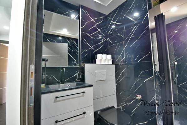 NOUVEAU Lyon 5- Ménival- 164900. Appartement 3 pièce(s) 50 m2 refait a neuf