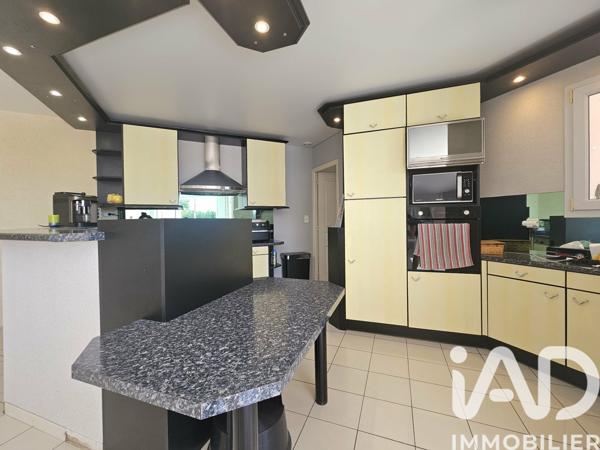 Maison à vendre 5 pièces 153 m² Arthès