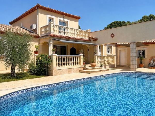 Maison contemporaine avec piscine  148 m² ?Villeneuve-sur-Lot